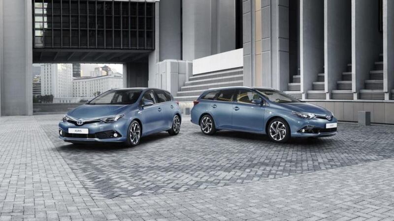 Auris only subtly changed on the outside but gets new 1.2 turbo petrol engine.