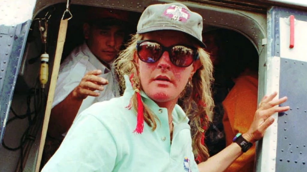 Charlotte Fox obituary: US mountaineer survived blizzard on Mount Everest. Photograph: Binod Joshi/Associated Press