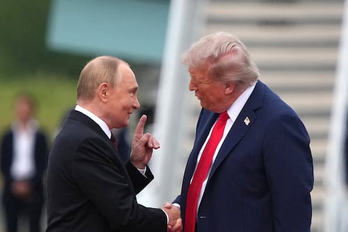 Trump-Putin summit shelved after Moscow rejects immediate ceasefire