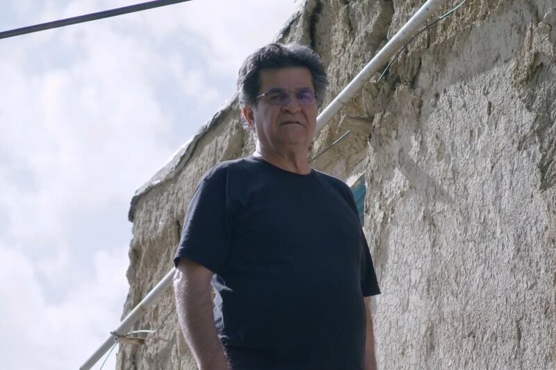 Jafar Panahi in No Bears