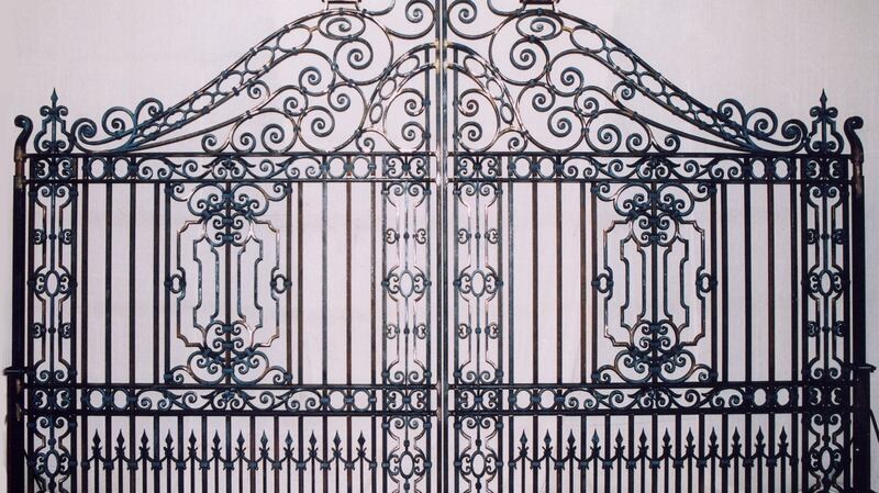 Mark Keeling’s wrought iron entrance gates, approximately €35,000