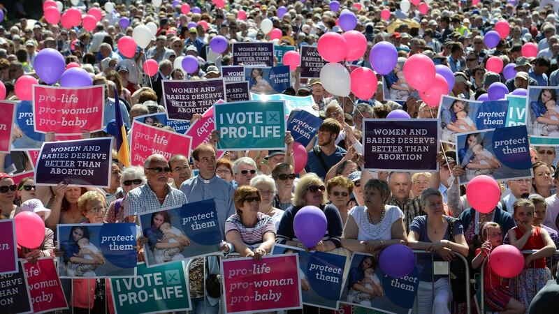 Thousands attend Dublin abortion rally