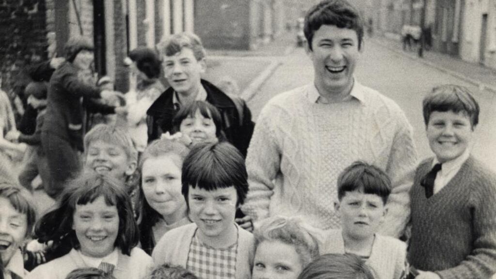 Rarely seen: this photograph was taken for a ‘Vogue’ article on Belfast by Heaney’s sister-in-law Polly Devlin. It shows Heaney in 1962, when he was 23 and teaching at St Thomas’s Secondary Intermediate School, in Ballymurphy. Heaney taught English and also “had a PE class with a group of really low ability first years, 1G, for God’s sake, in a ranking that began with 1A”. Photograph: Condé Nast Publications