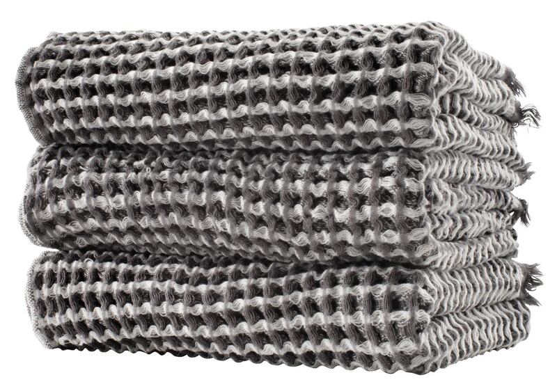 Jysk: Grey Idre organic Sense range waffle guest towels