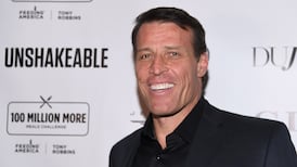 Self-help guru Tony Robbins sues Buzzfeed in Irish courts