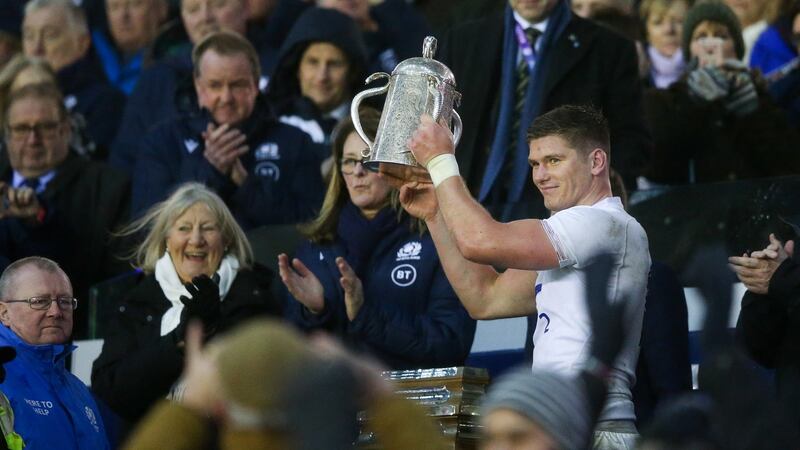 England’s Owen Farrell lifts the Calcutta CupPhoto: Andrew Fosker/Inpho.