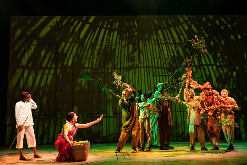 Life of Pi: Orange Juice, the orangutan, and her baby, Tangerine. Photograph: Matthew Murphy and Evan Zimmerman/MurphyMade