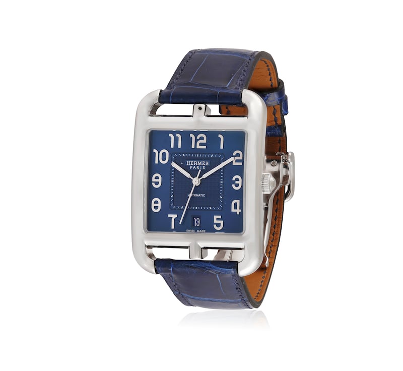 Hermes stainless steel Cape Cod calendar automatic bracelet wristwatch with a navy blue fitted alligator strap €1,800-€2,200