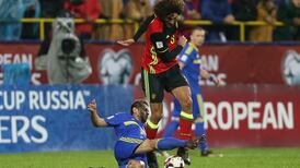 Marouane Fellaini knee injury adds to Manchester United’s midfield woes