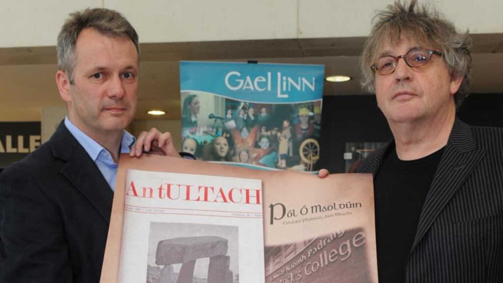 Réamonn Ó Ciaráin agus Paul Muldoon, file.