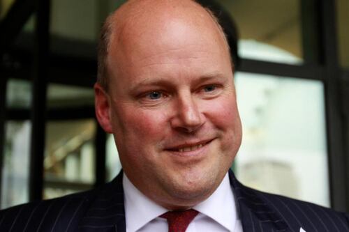 RBS shares plummet after CEO quits