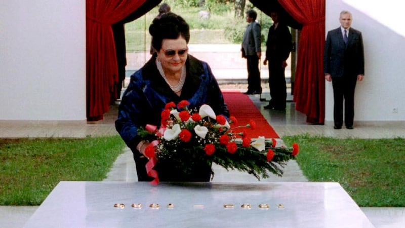 Jovanka Broz, the widow of late former Yugoslav President Josip Broz Tito, lays a wreath at his tomb in a memorial centre in Belgrade in 1995. Photograph: Stringer/Files/Reuters
