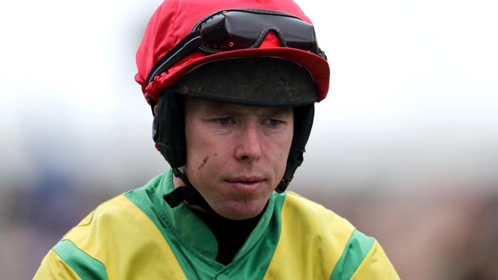 Andrew Lynch can continue his recent good form on Sizing Europe at Gowran Park.