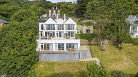 Ex-Ardagh chief to demolish Vico Road mansion