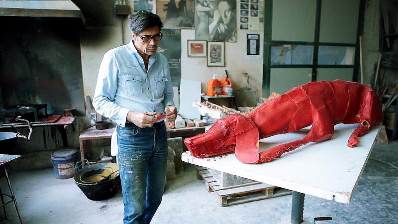 The dog's body: Francesco Clerici's Hand Gestures (Il gesto delle mani)