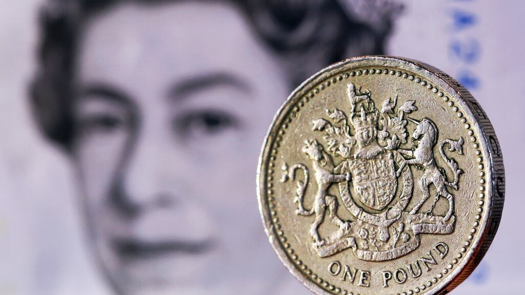 The pound fell the most since 2009 after London Mayor Boris Johnson, one of the UK’s most popular politicians, said he’ll campaign for Britain to leave the European Union in a June referendum. (Photograph: Chris Ratcliffe/Bloomberg)