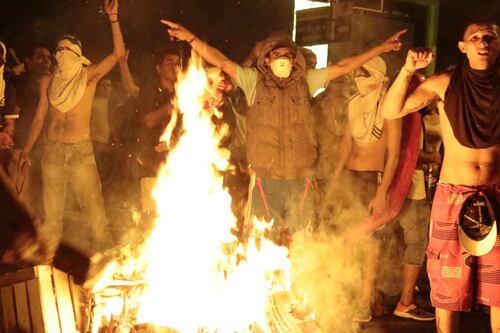 Paraguay rioters set fire to Congress after Senate re-election vote