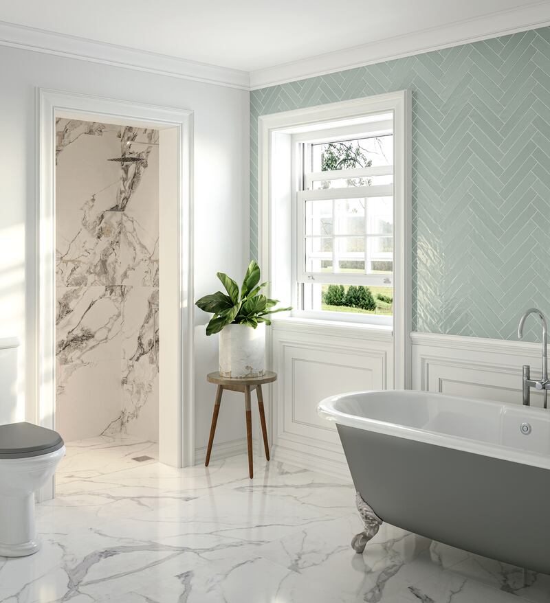 All Fairco sash windows have a natural wood grain finish, perfectly matching your home’s style and decor