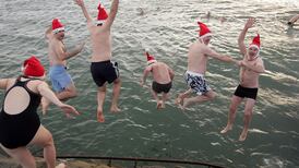 Full moon to cause strong tides on Christmas Day