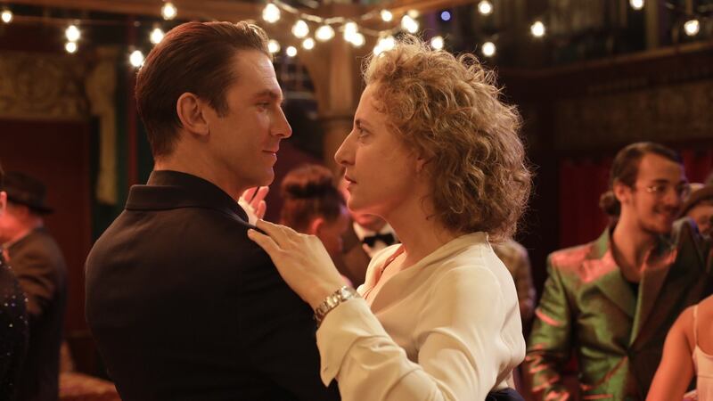 Dan Stevens and Maren Eggert in Maria Schrader’s I’m Your Man.