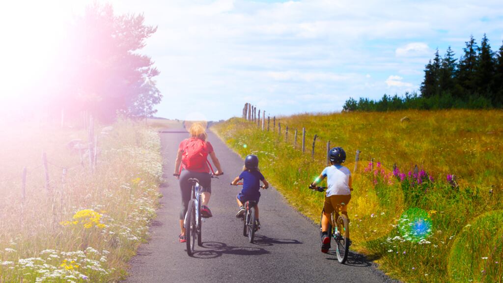 Minister for Transport Eamon Ryan TD: “It’s fantastic to see so many events organised this year to celebrate Bike Week.”