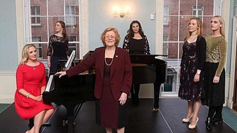 Veronica Dunne with competition hopefuls in 2016. File photograph: Photocall