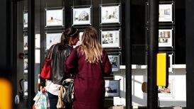 Lockdown drives house prices up in first quarter