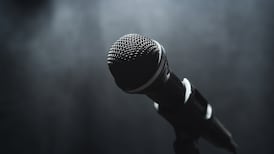 Warning over men challenging people to rap battles in US town