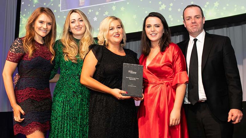 Daragh Persse, Founder, The Brand Fans, presents the Best Sponsorship Team - Rightsholder award to the Live Nation Ireland Team.