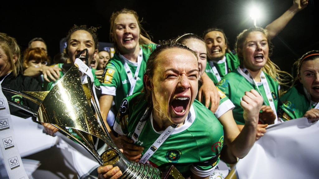 Peamount United’s Aine O’Gorman celebrates with the 2019 league trophy. Photograph: Oisin Keniry/Inpho