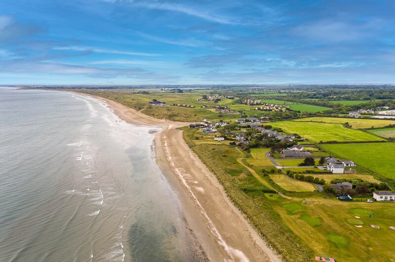 The property is a 10-minute walk to the beach.