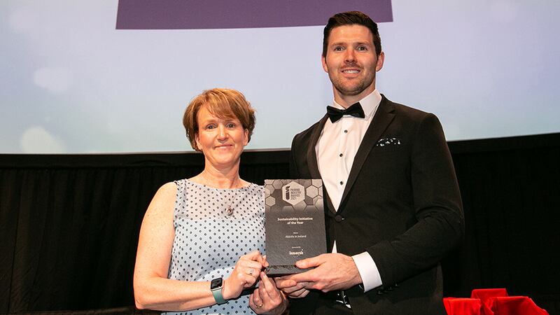 Ruth Appelbe, IWS Sales Manager, Indaver, presents the Sustainability Initiative of the Year award to Michael Davoren, AbbVie in Ireland.