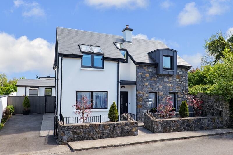 Lower Camp Street, Oughterard, Co Galway