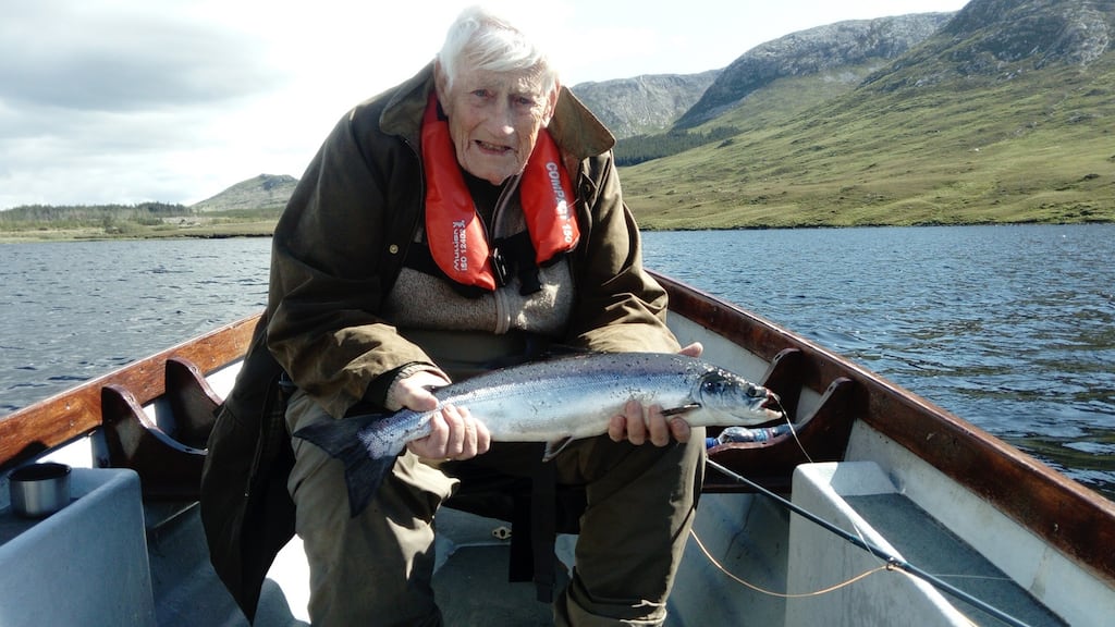 Regular visitor to Lough Inagh, Seamus Mallon from Armagh, landed this fresh salmon from the lake on a size 10 Connemara Black.
