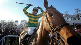 JP McManus’ veteran star Carlingford Lough dies at Leopardstown