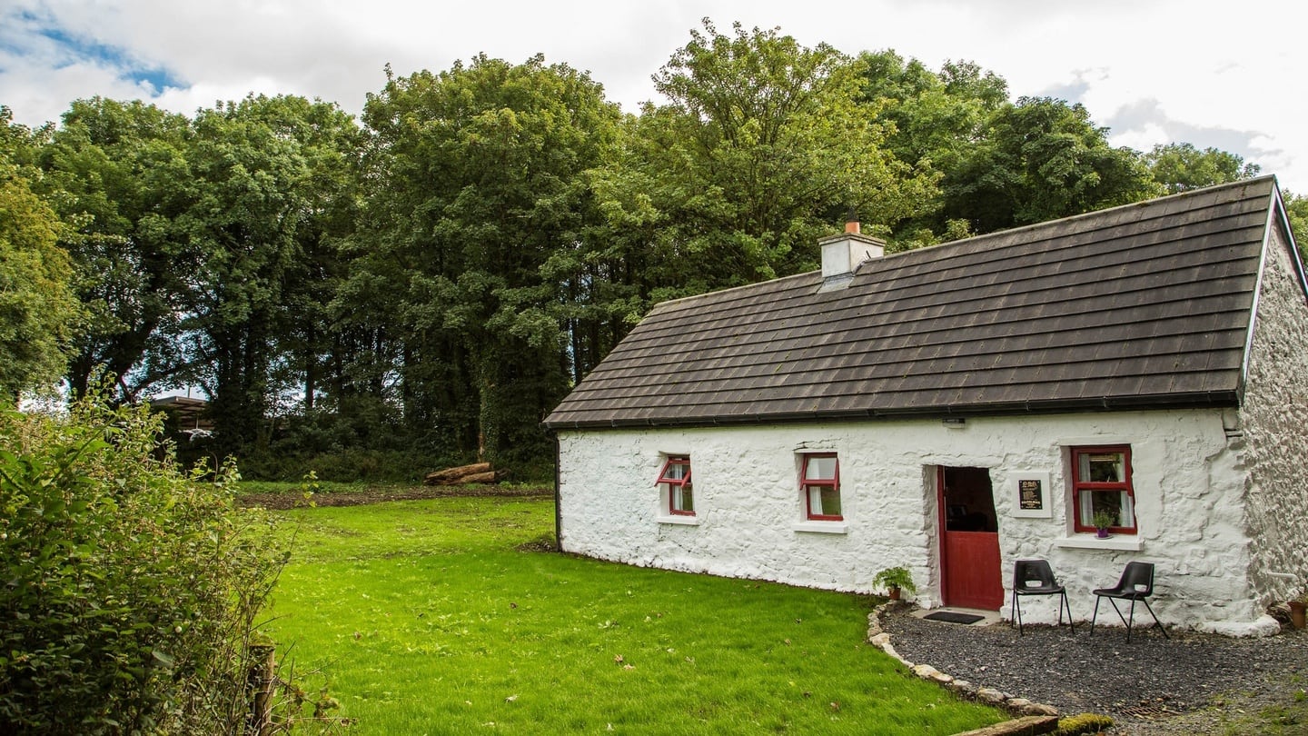 Bob and Pat Cohan’s cottage dating from about 1798 in Kilcolman, Claremorris, Co Mayo. Photograph: Keith Heneghan/Phocus