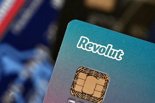 Revolut’s full UK banking licence held up by concerns over global risk controls