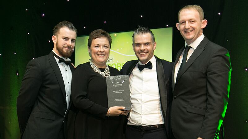 Neil MacDermott – Head of Solutions, Media Central, presents the Best Multi-Platform Sponsorship award to Paddy Carberry, Paula Murphy and Gerry Nixon, Vodafone.