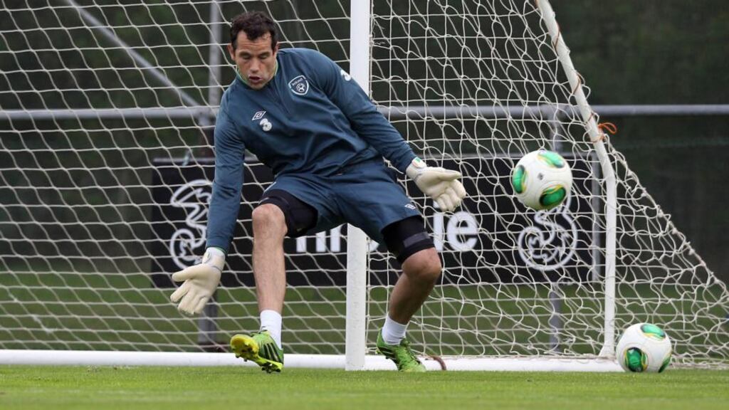 David Forde training with Republic of Ireland squad at Gannon Park, Malahide. Photograph: Donall Farmer/Inpho