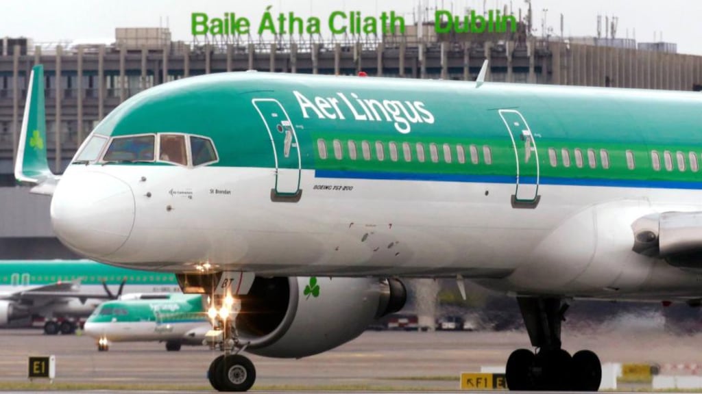 Aer Lingus bid hinges on the airline’s Heathrow slots