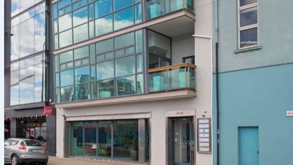16 Sir John Rogerson’s Quay: leased in its entirety