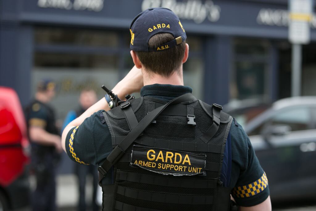 12/03/2018 Members of the Gardai at a checkpoint on Francis Street , Dublin. Photo Gareth Chaney Collins