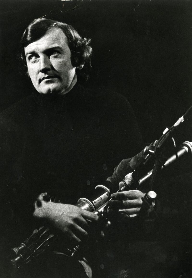 Planxty's Liam Óg O'Flynn in concert at the National Stadium in 1980. Photograph: Tom Lawlor / The Irish Times
