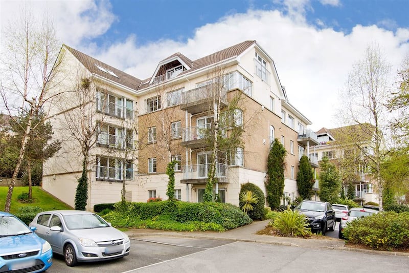 14 Granite Court, Stepaside Park, Dublin 18