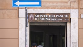 Unease over Italian bank rescue plan bolsters safe-haven bonds