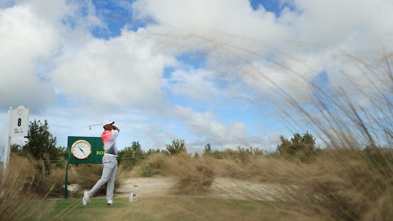 Woods showed that he is physically able to play any shot. Photo: Mike Ehrmann/Getty Images