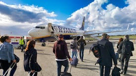 Ryanair looking to boost staff commission to tackle ‘scourge’ of oversized bags