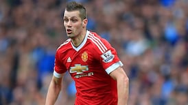 Everton complete €23m signing of Morgan Schneiderlin