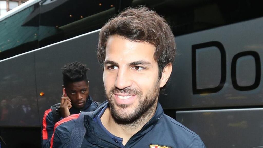 Manchester United have submitted a second bid for Barcelona midfielder Cesc Fábregas