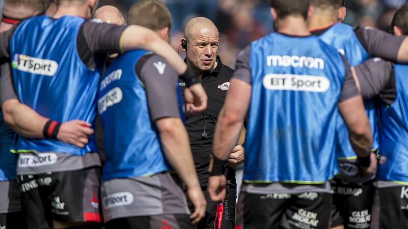 Edinburgh head coach Richard Cockerill speaks to his players ahead of their Pro14 clash with Scarlets at Murrayfield last year. Photograph: Craig Watson/Inpho